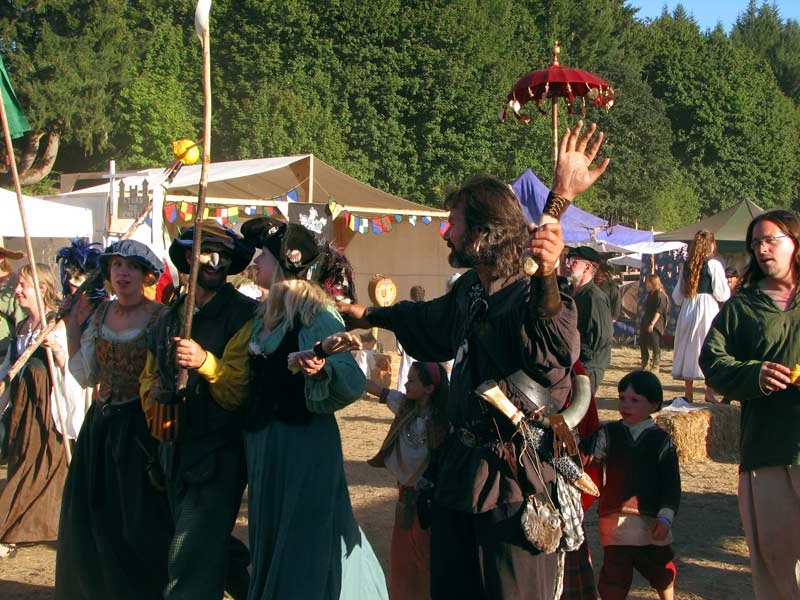 Closing Parade-Deputy Roman Fingers, Sheriff Naughtyhands, Inga Cuckoo, Laktos the Intolerable